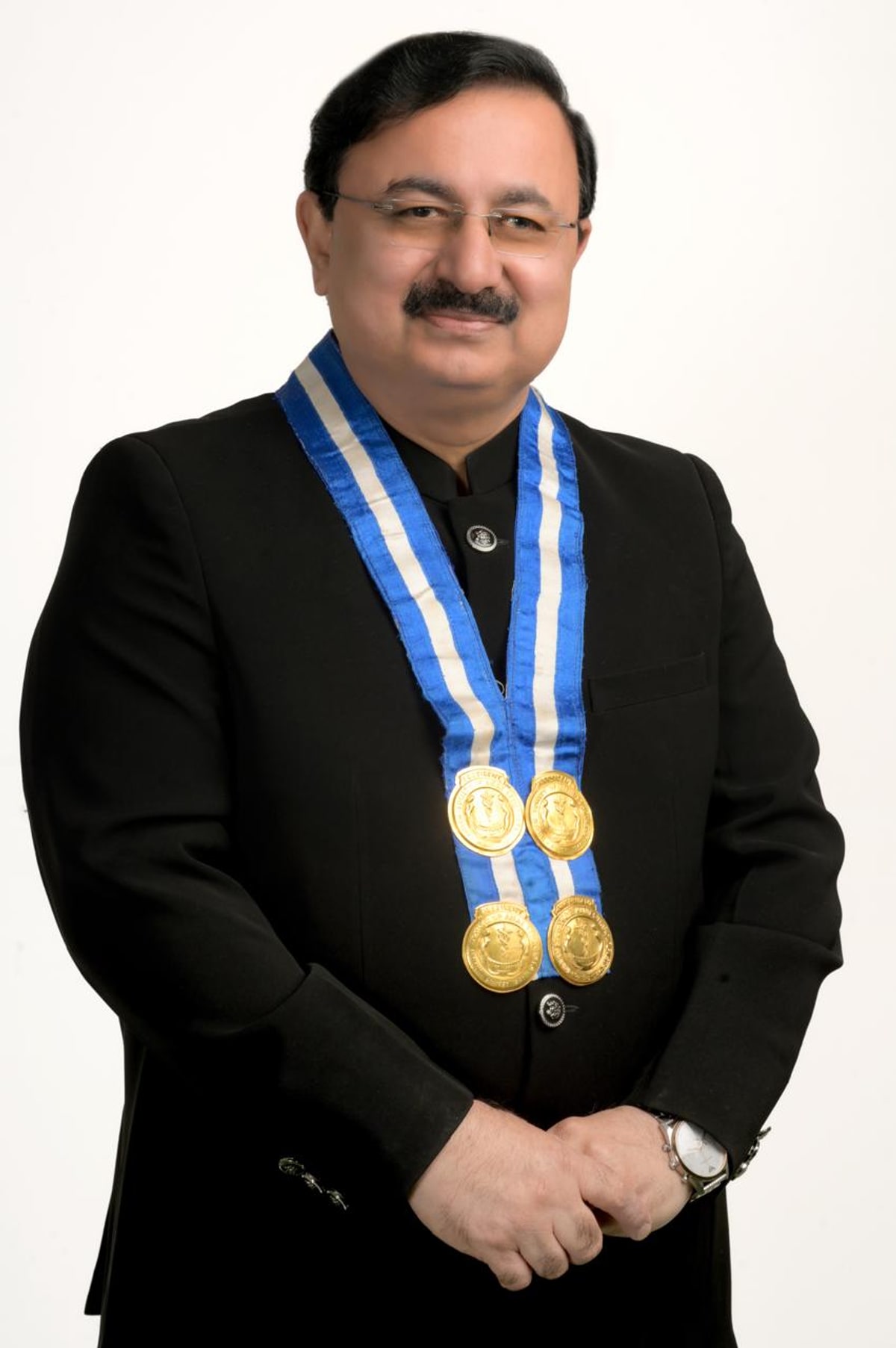 Dr. Naveen Malhotra